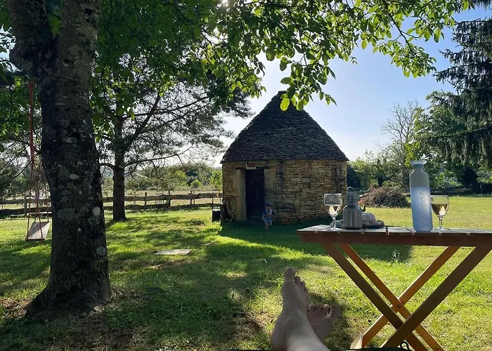 Le Bon Chemin Stockholm Casa de Férias Sainte-Nathalène