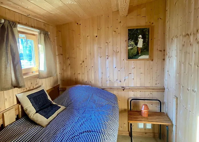 Le Bon Chemin Stockholm Sainte-Nathalène